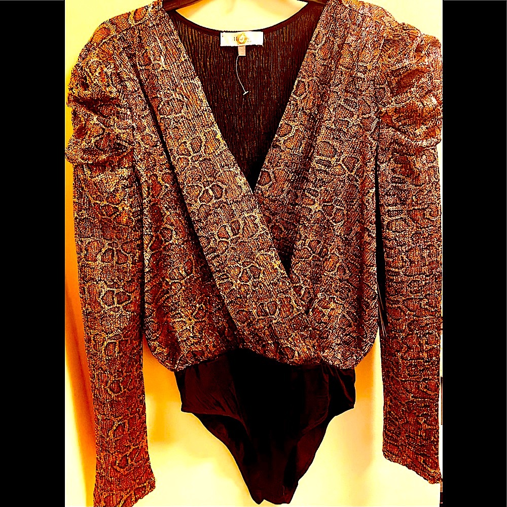 NWT Melograno Beautiful Body Top